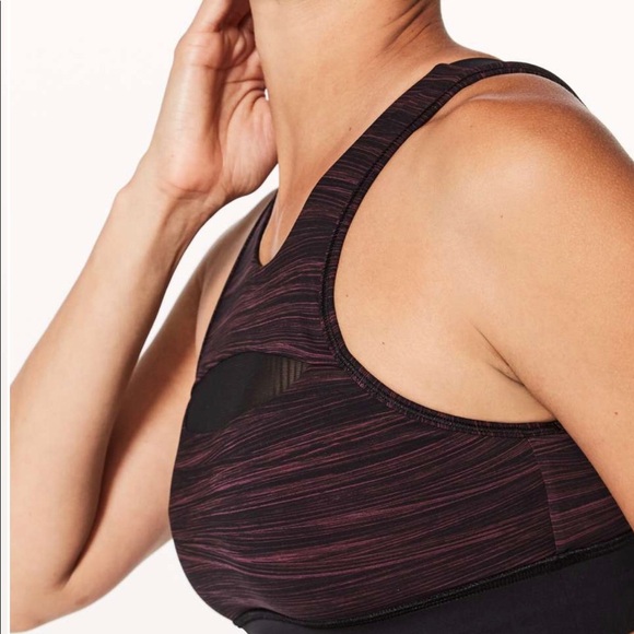 Lululemon Run the Day Bra Size 4 in Low Tide Blush Berry Black Sports Bra - Picture 3 of 12